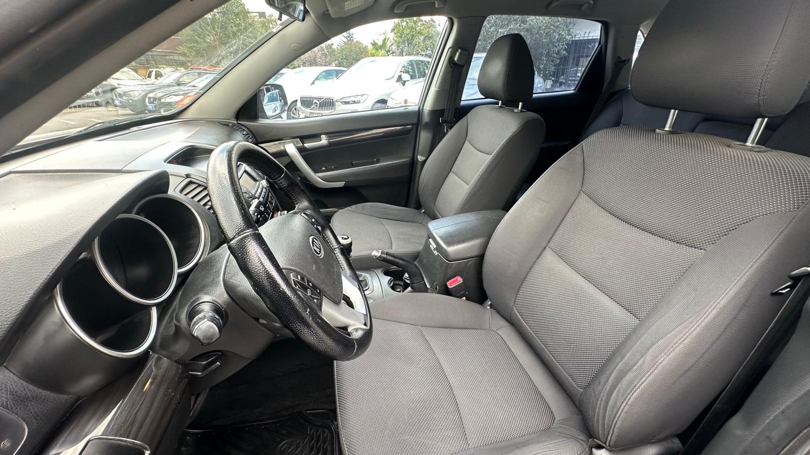 Kia SORENTO 2012 - Imagen 17 de 18
