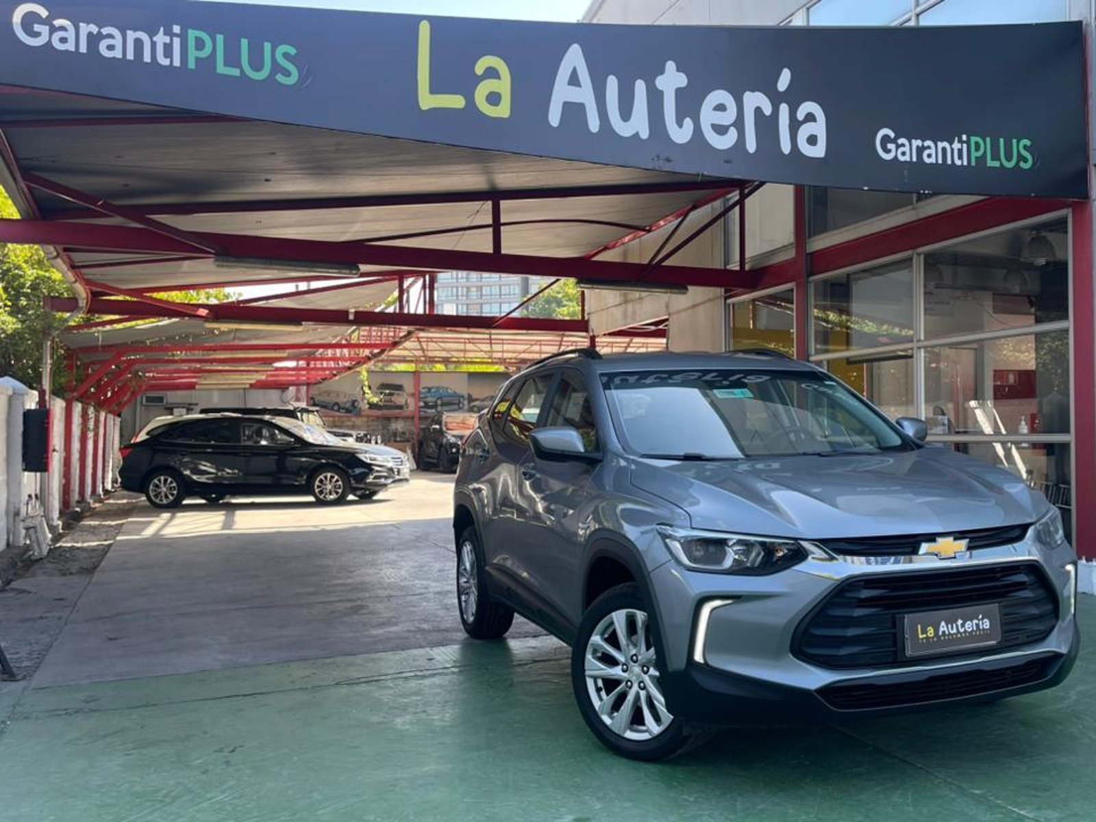 Chevrolet Tracker 2025 - Foto 2 de 16