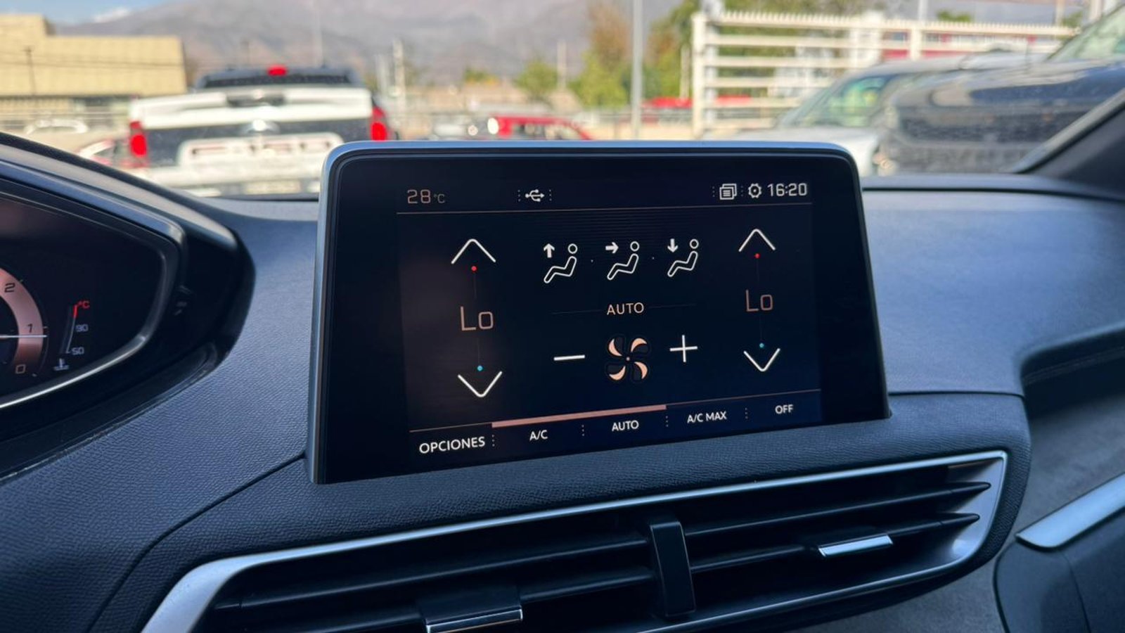 Peugeot 3008 2017 - Imagen 11 de 16