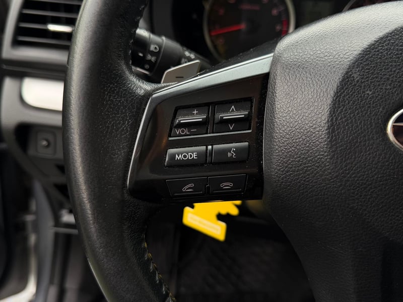 Subaru NEW XV AWD CVT 2.0I 2014 - Imagen 12 de 16