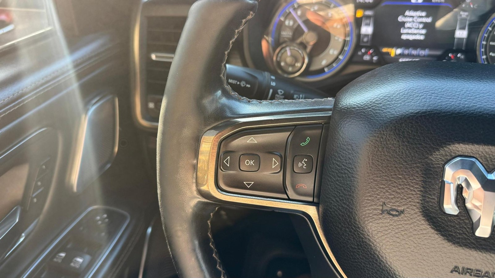 Ram NEW 1500 LTD 2019 - Imagen 10 de 18