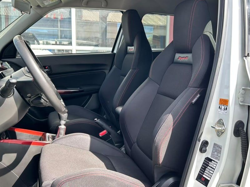 Suzuki SWIFT 2023 - Imagen 7 de 20