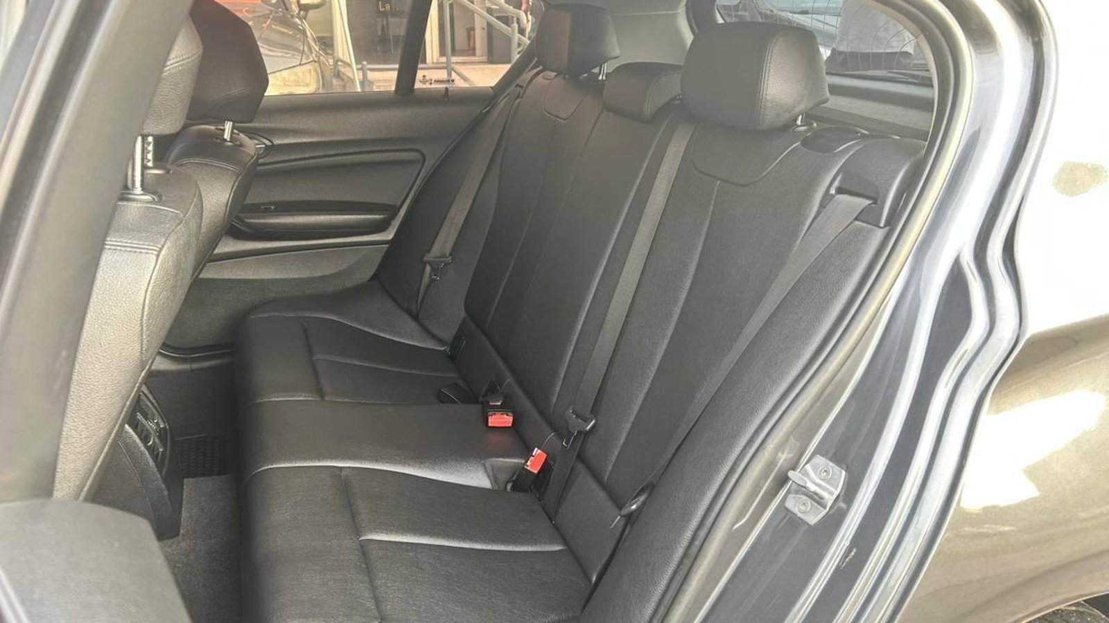 BMW 118I 2018 - Imagen 6 de 20