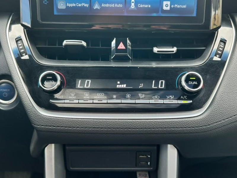 Toyota COROLLA CROSS 2023 - Imagen 16 de 20