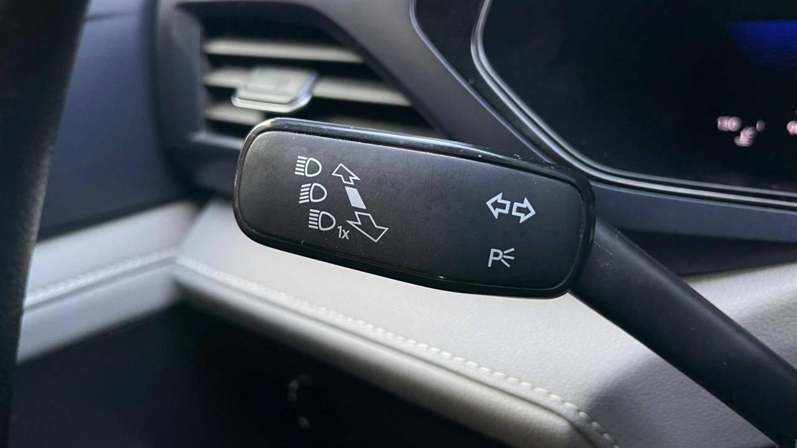 Volkswagen Taos 2022 - Imagen 16 de 18