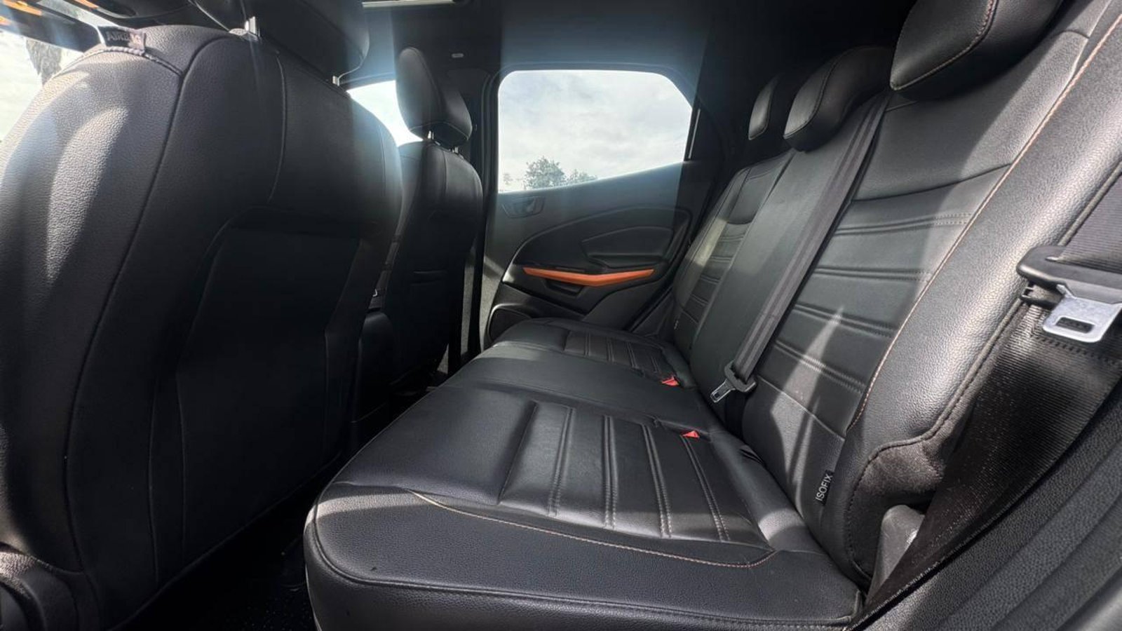FORD ECOSPORT 2019 - Imagen 6 de 19