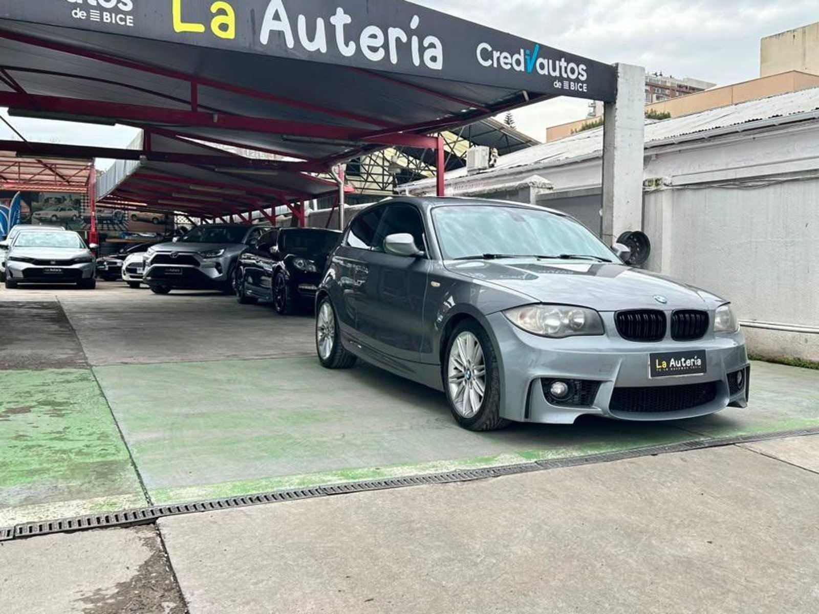 BMW 116I 2012 - Foto 2 de 20