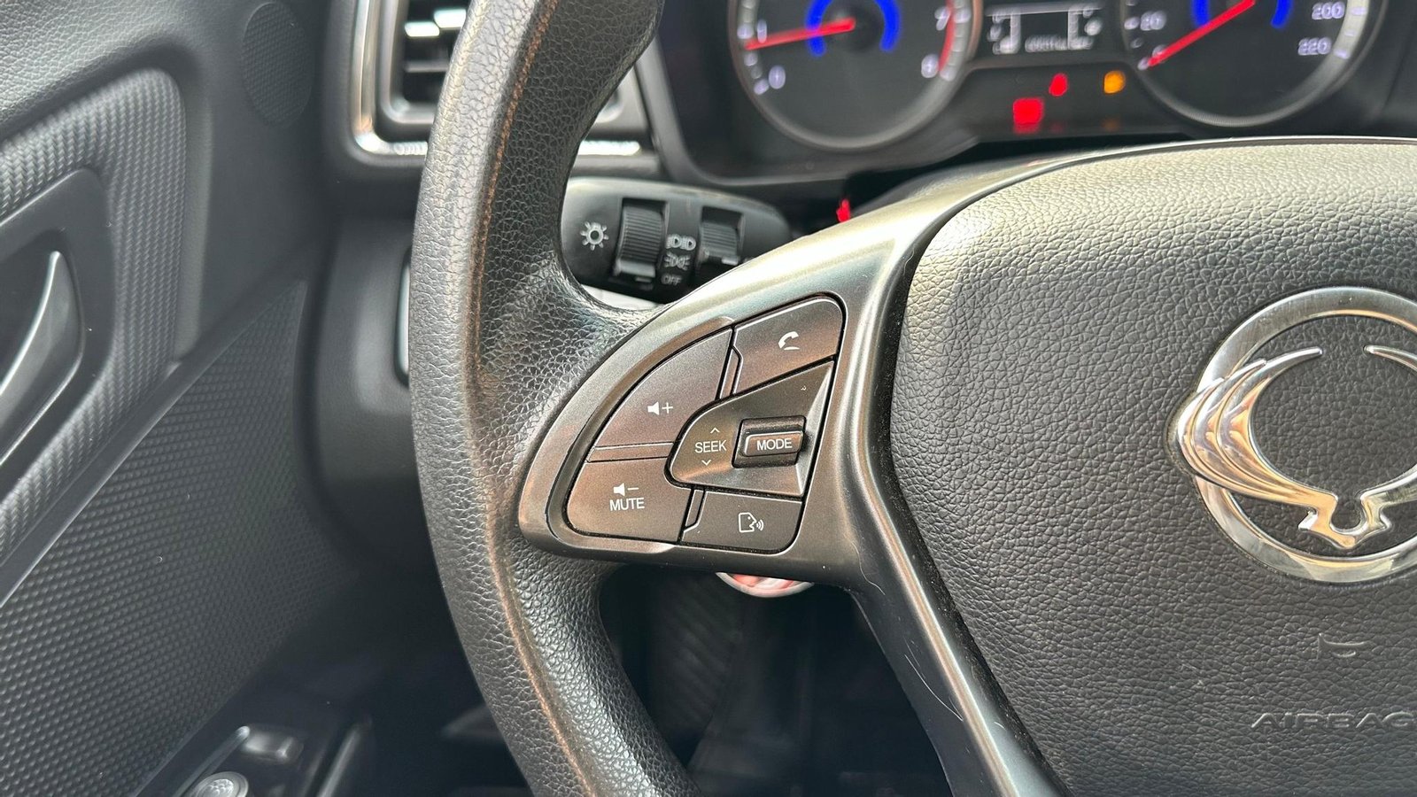 SsangYong Tivoli 2022 - Imagen 7 de 18