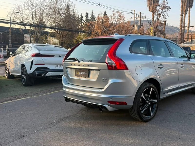Volvo XC60 2016 - Imagen 3 de 20
