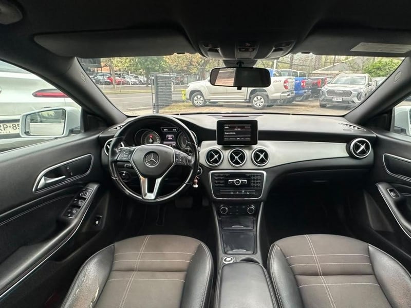 Mercedes-Benz CLA200 2013 - Imagen 5 de 20