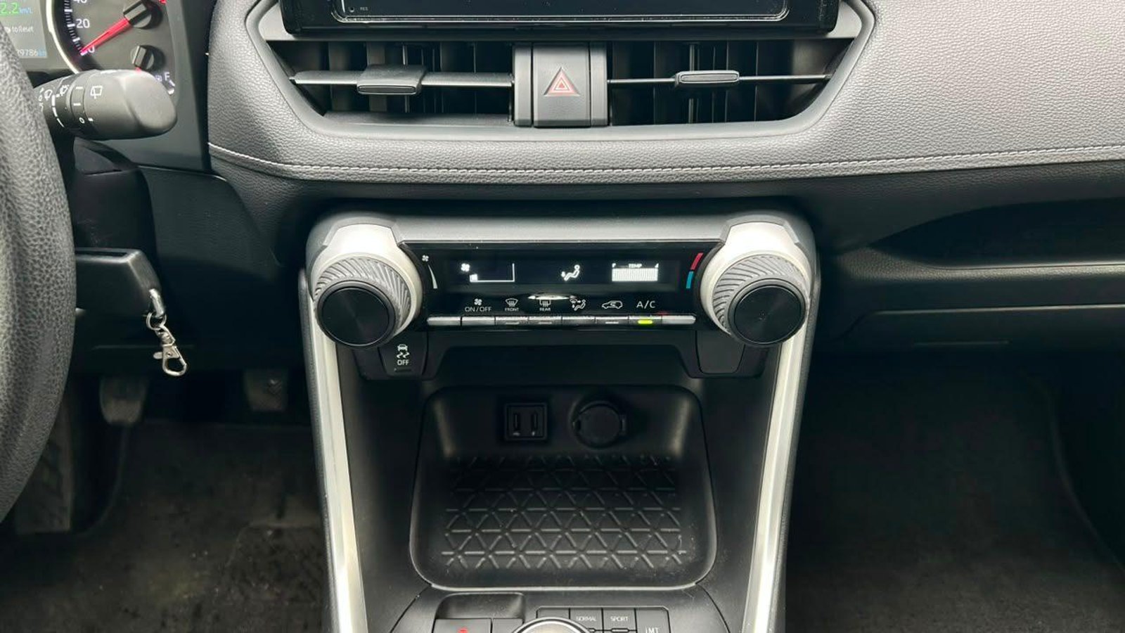 Toyota Rav4 2019 - Imagen 16 de 19