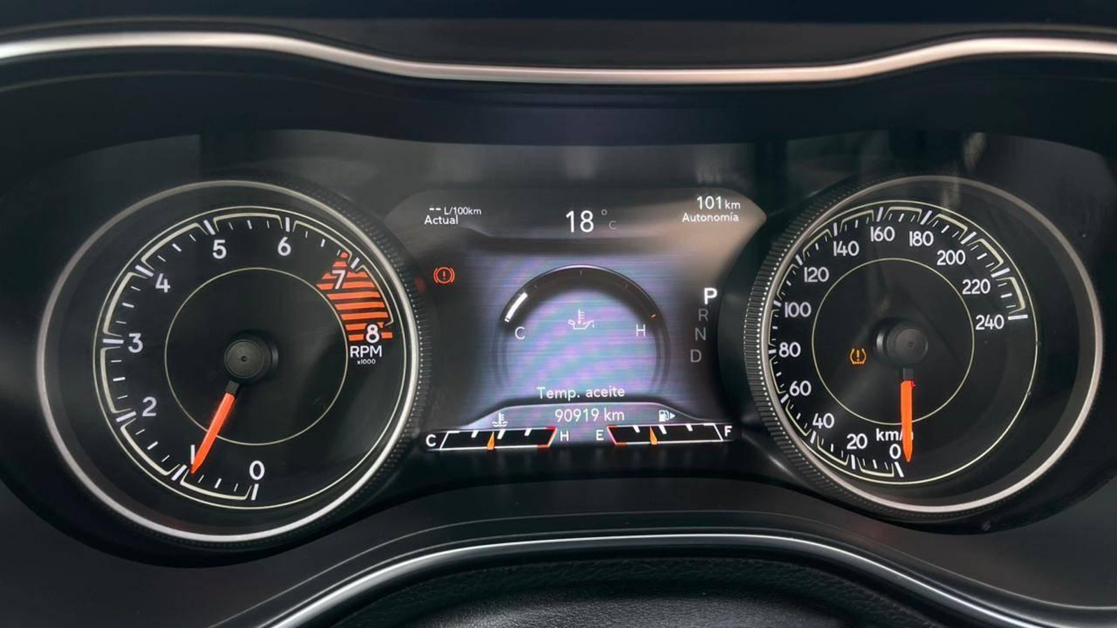 Jeep CHEROKEE TRAILHAWK 4X4 3.2 AUT 2019 - Imagen 8 de 18