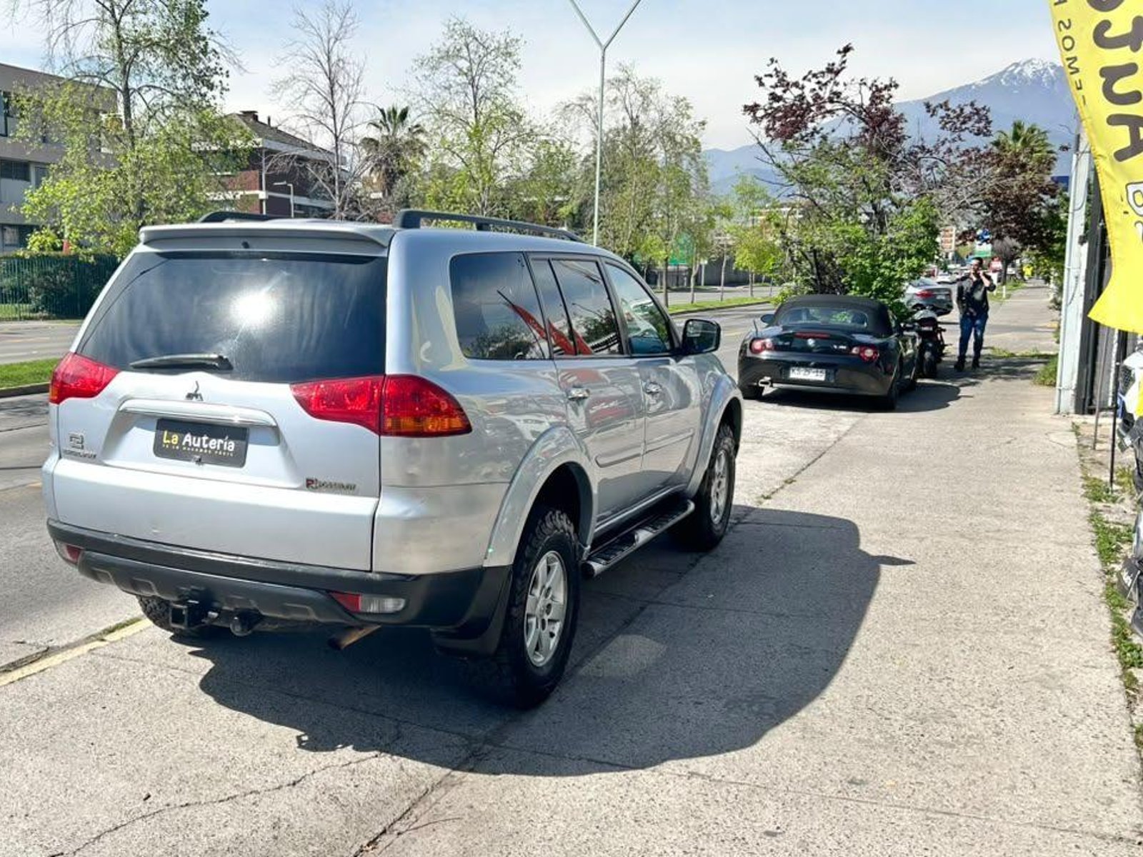Mitsubishi MONTERO SPORT 2012 - Foto 3 de 20
