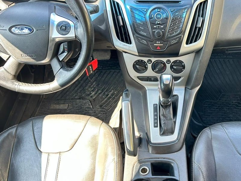 Ford NEW FOCUS 2013 - Imagen 13 de 20