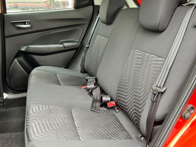 Suzuki SWIFT 2024 - Imagen 7 de 20