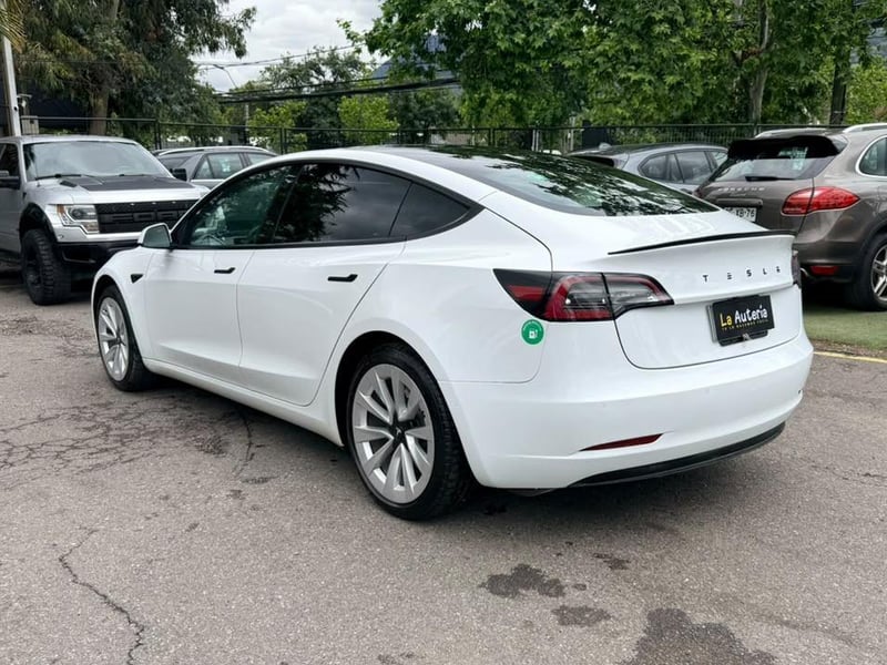 Tesla 3 2021 - Imagen 3 de 19