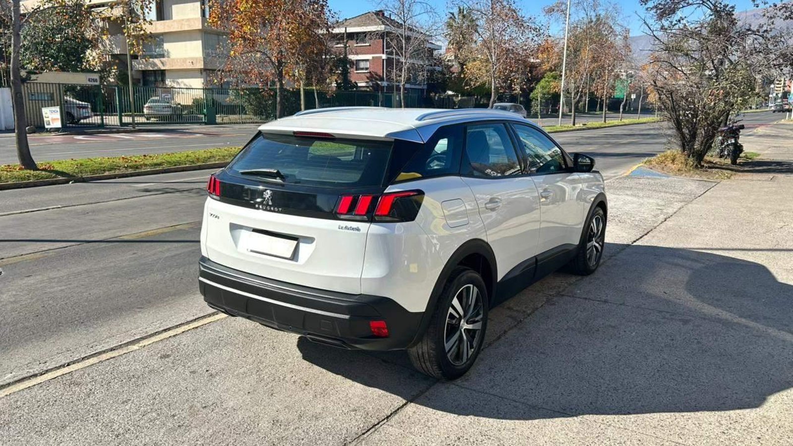 Peugeot 3008 2023 - Imagen 3 de 20