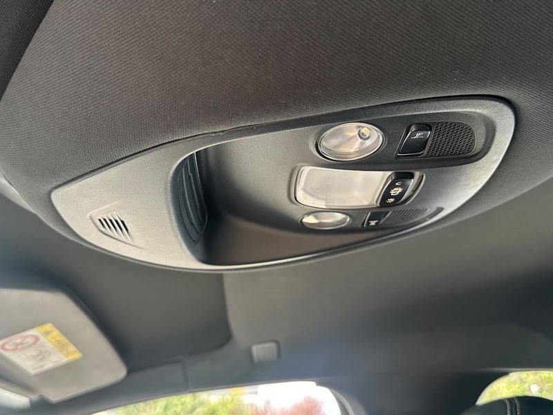 DS Automobiles 4 HDI HB 2.0 AUT 2018 - Imagen 16 de 18