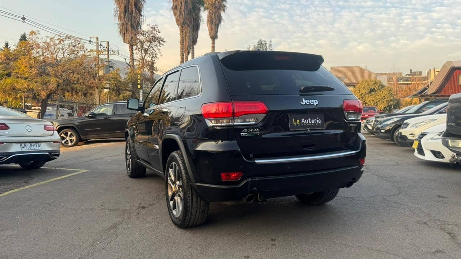Jeep GRAND CHEROKEE 2019 - Imagen 4 de 20