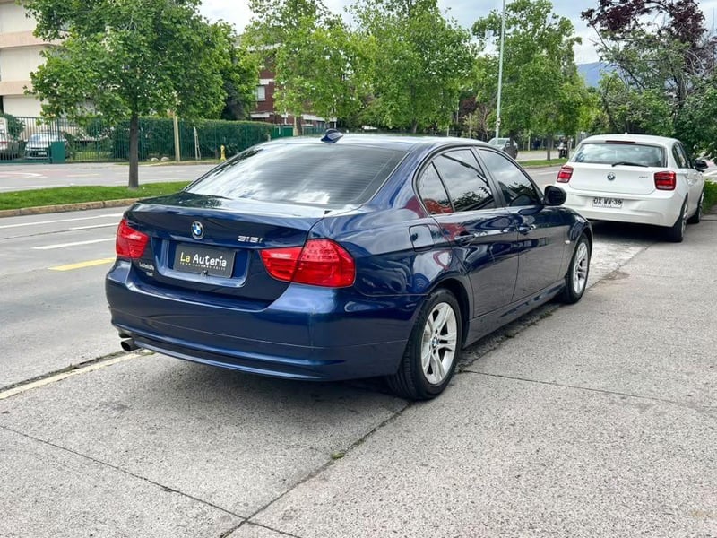 BMW 316I 2012 - Imagen 3 de 19