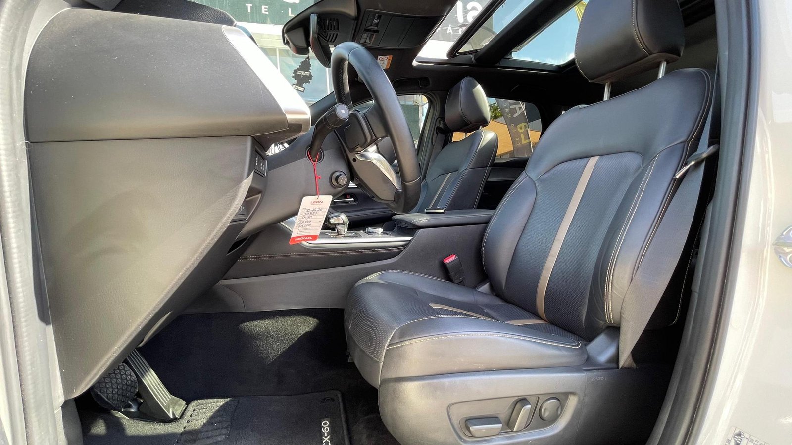 Mazda CX-60 2024 - Imagen 5 de 16