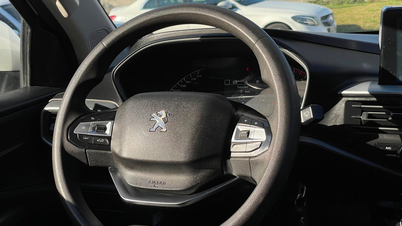 Peugeot LANDTREK 2023 - Imagen 8 de 17