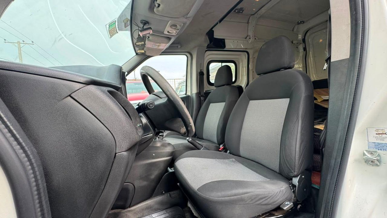 RAM VAN 1000 CARGO XL 1.6 2019 - Imagen 6 de 15