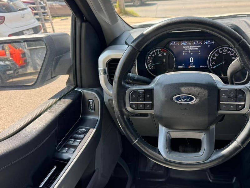 Ford F-150 2023 - Imagen 8 de 20