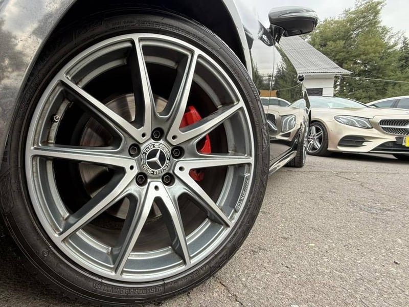 Mercedes-Benz E200 2021 - Imagen 9 de 20