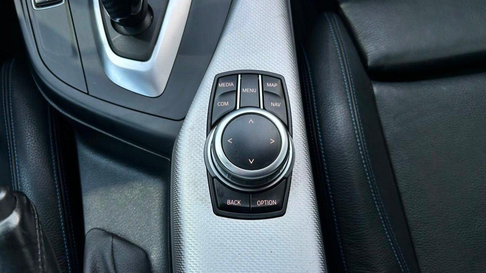 BMW 118D 2019 - Imagen 16 de 20