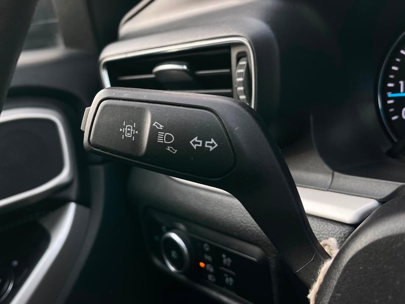 Ford EXPLORER 2024 - Imagen 17 de 18