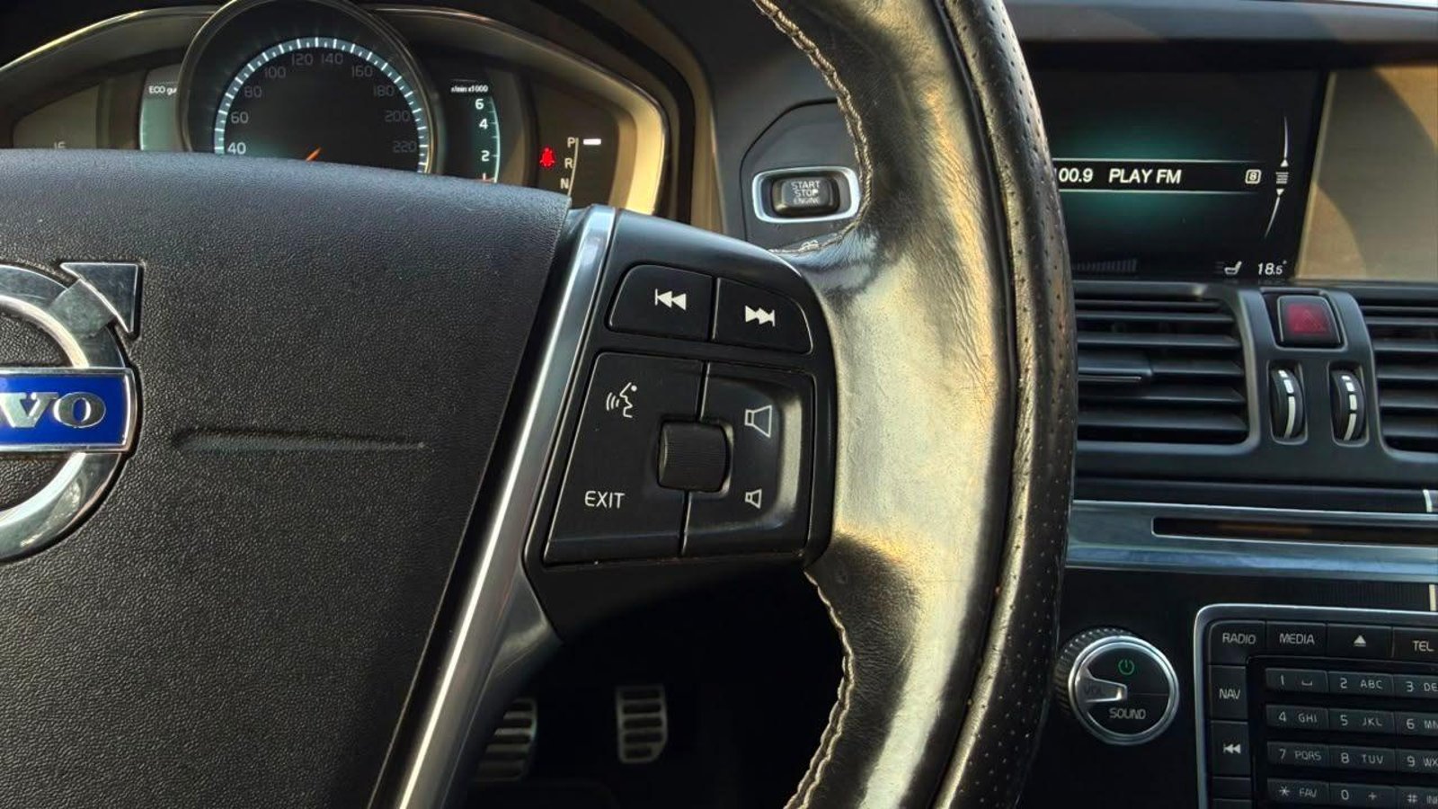 VOLVO XC60 2016 - Imagen 18 de 20