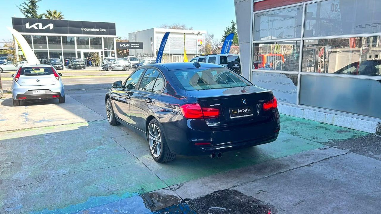 BMW 320I 2016 - Imagen 4 de 20