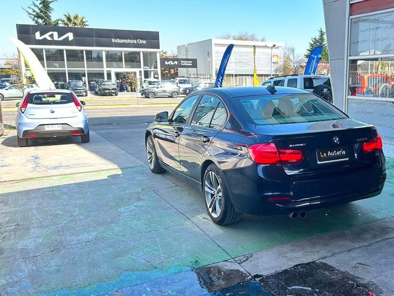 BMW 320I 2016 - Foto 4 de 20
