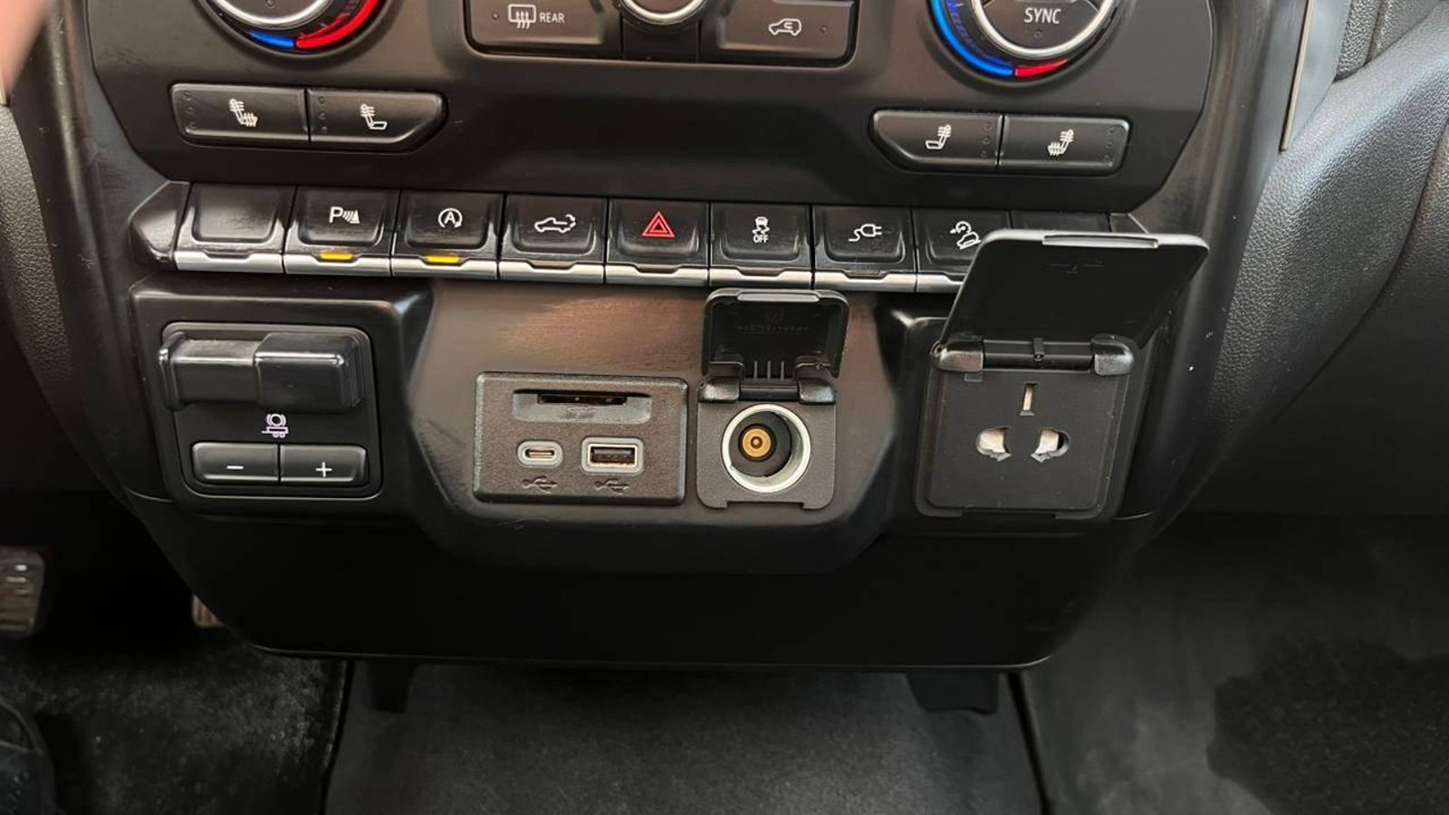 Chevrolet Silverado 2020 - Imagen 14 de 20