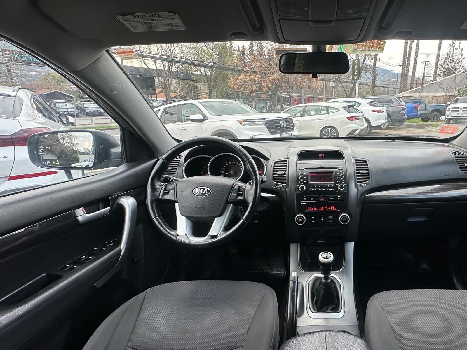 Kia SORENTO 2012 - Foto 5 de 18