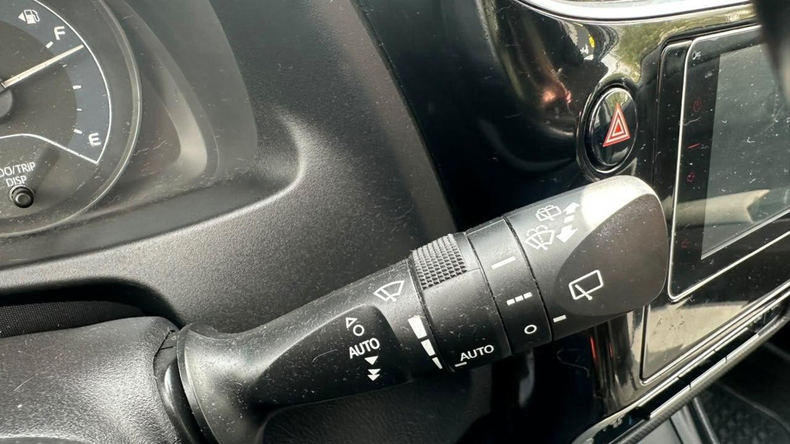 Toyota AURIS HATCH BACK 1.6 AUT 2019 - Imagen 14 de 19