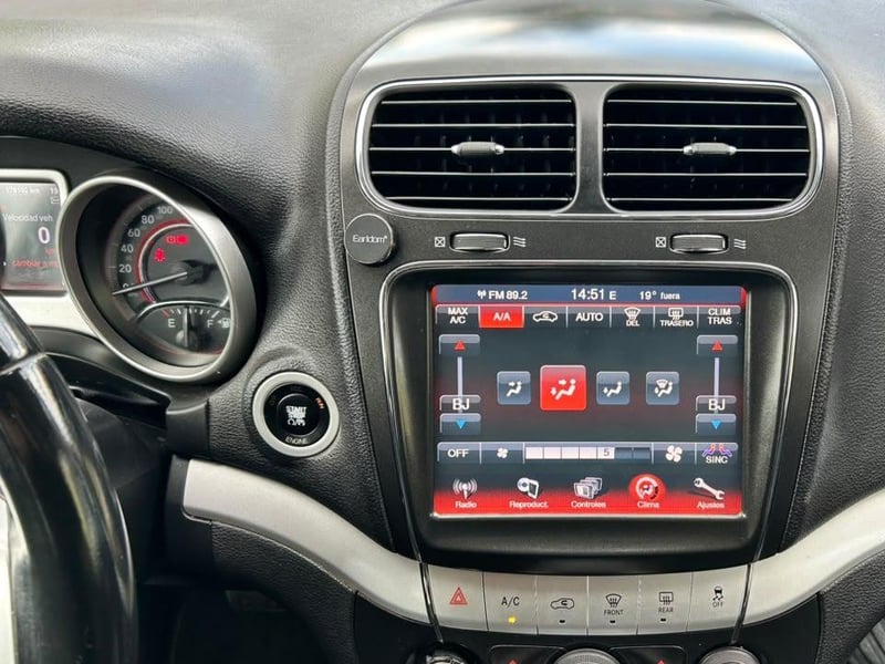 Dodge JOURNEY 2014 - Imagen 12 de 20