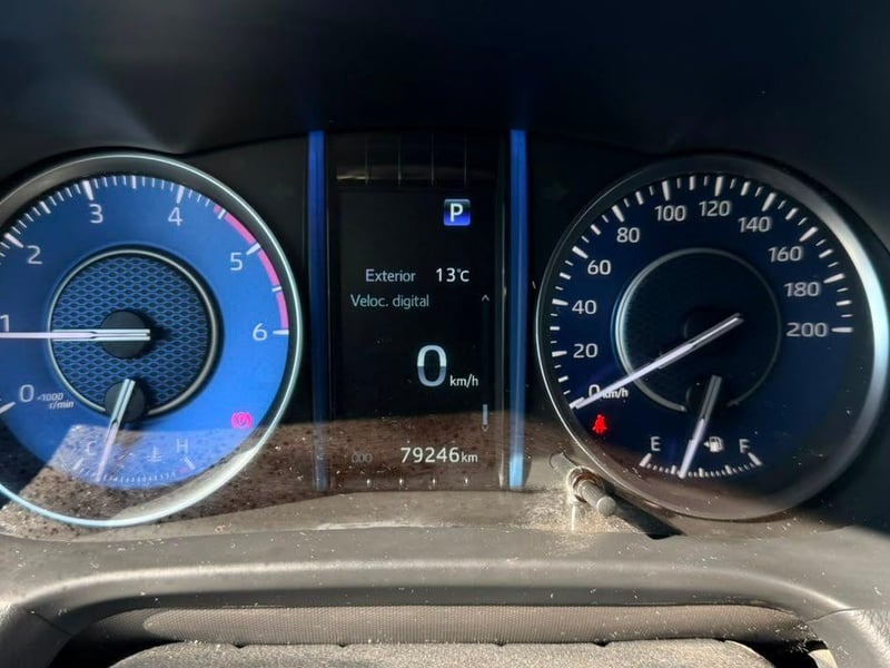 Toyota FORTUNER 2022 - Imagen 9 de 20