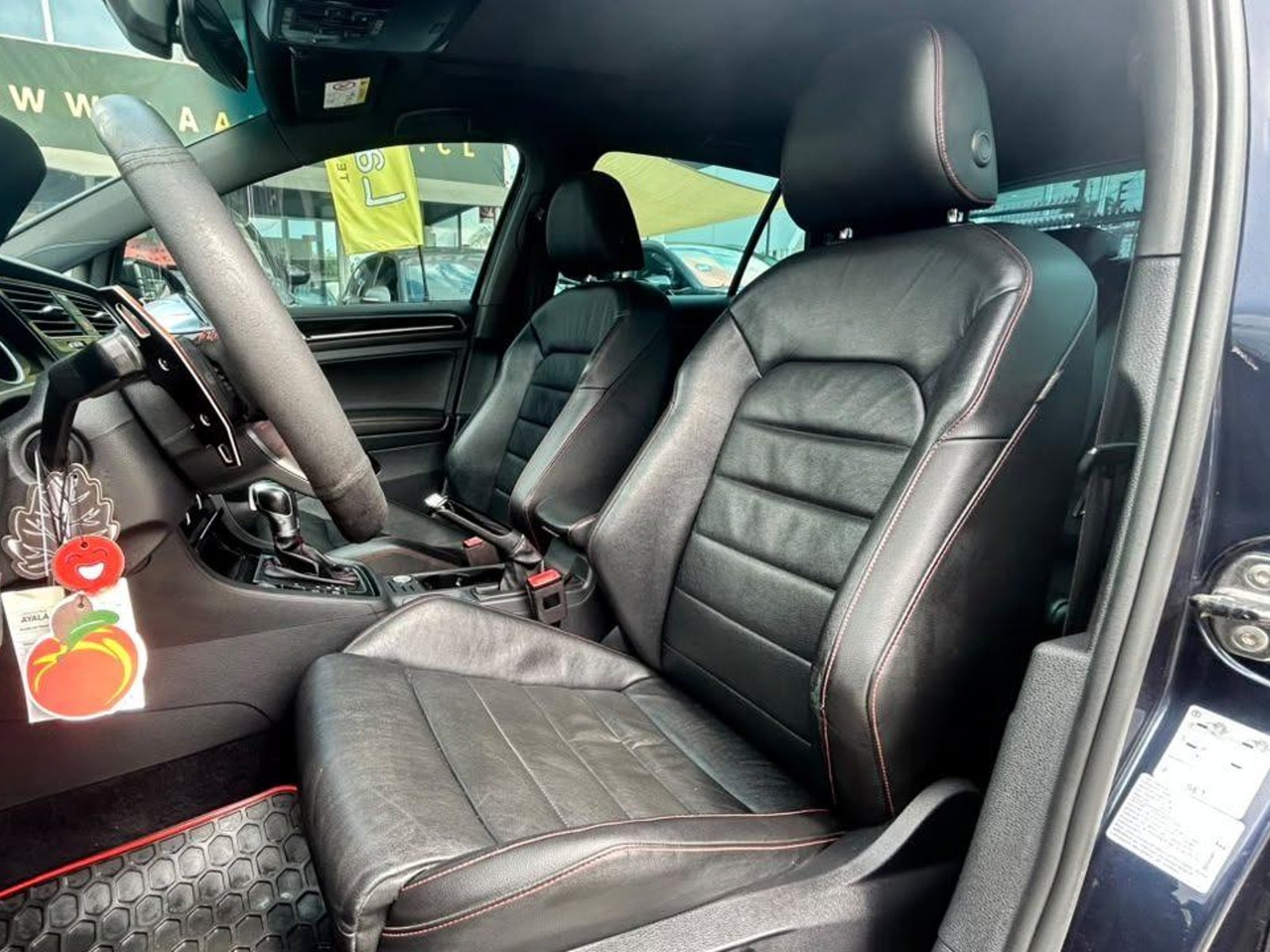 Volkswagen GOLF 2017 - Foto 5 de 20
