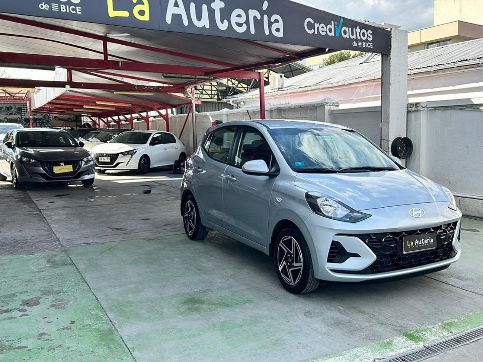 Hyundai GRAND I10 2025 - Foto 2 de 18