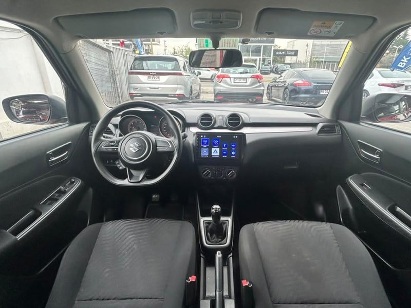 Suzuki SWIFT 2024 - Imagen 10 de 20