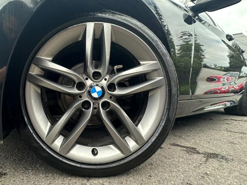 BMW 118D 2019 - Imagen 3 de 20