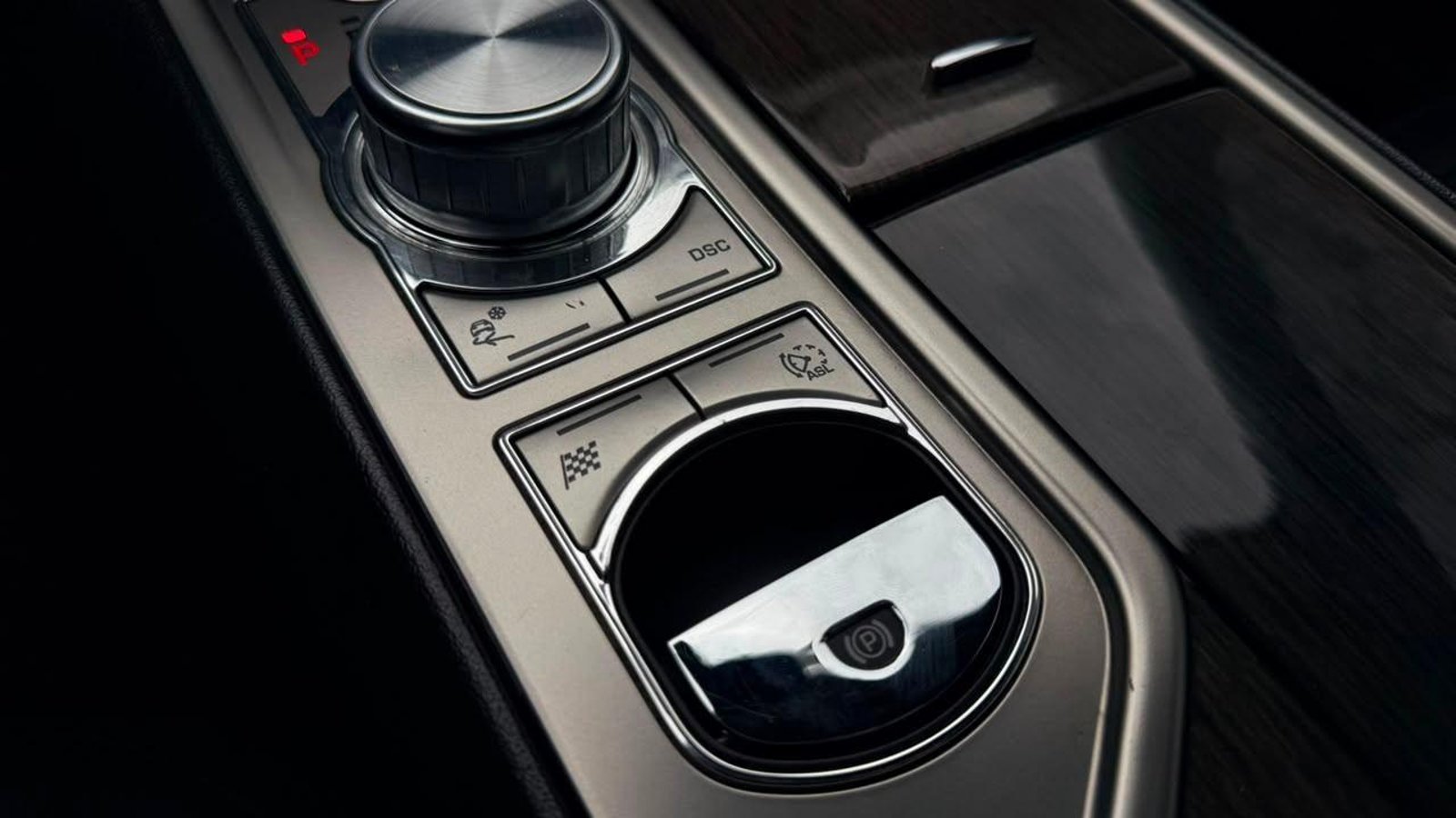 Jaguar XF R 2010 - Imagen 15 de 20
