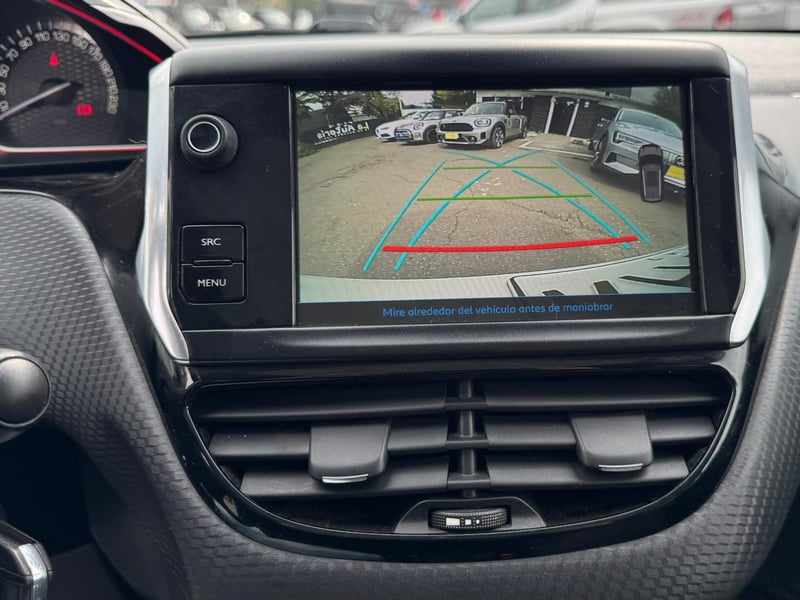 Peugeot 2008 2018 - Imagen 13 de 20