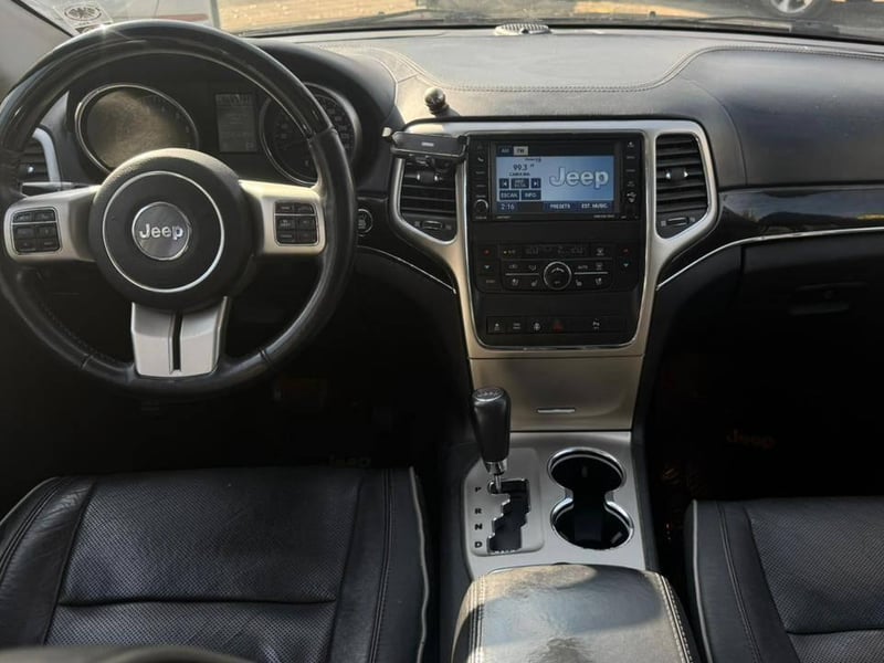Jeep GRAND CHEROKEE 2012 - Imagen 6 de 20