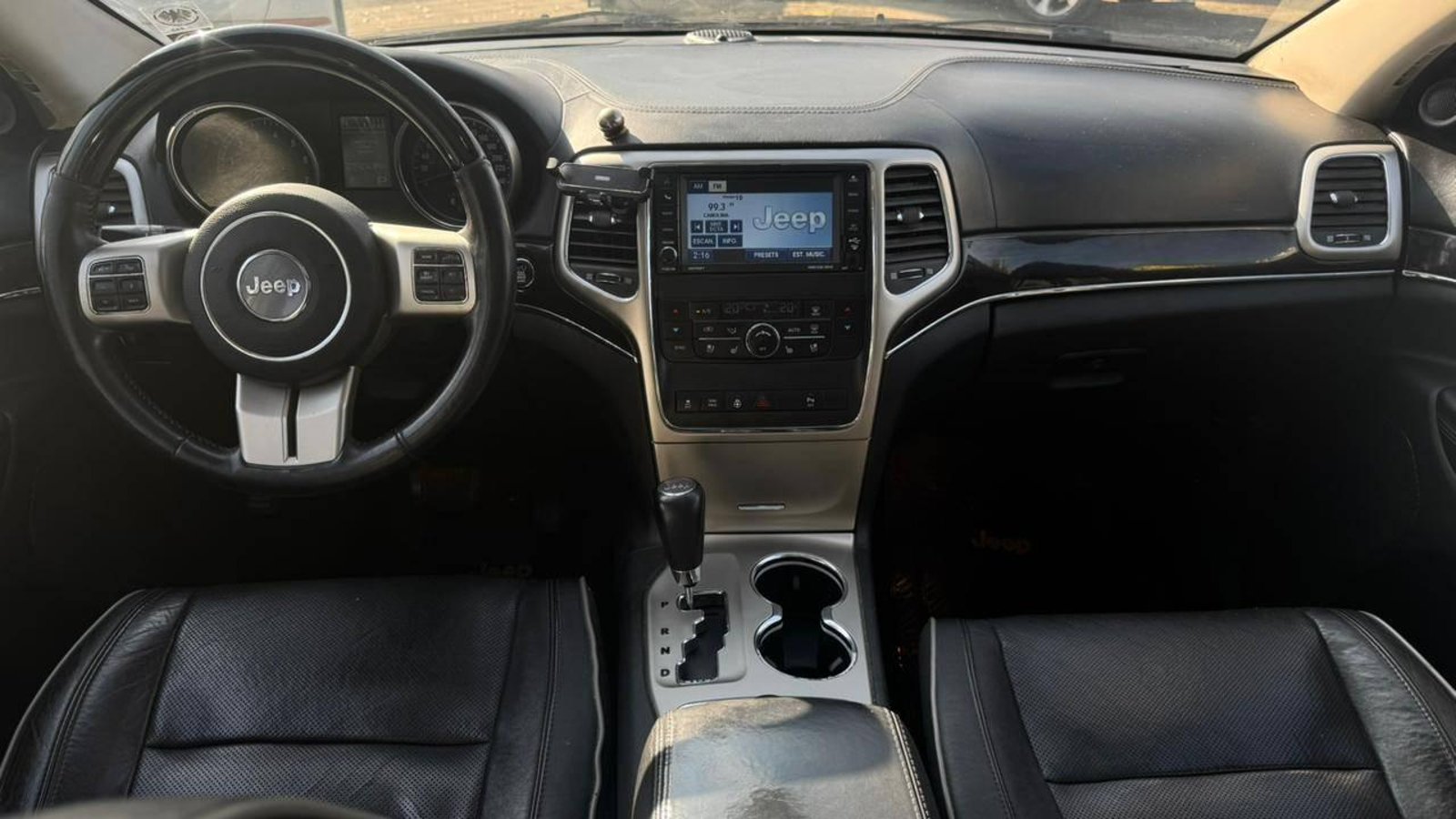Jeep GRAND CHEROKEE 2012 - Imagen 6 de 20