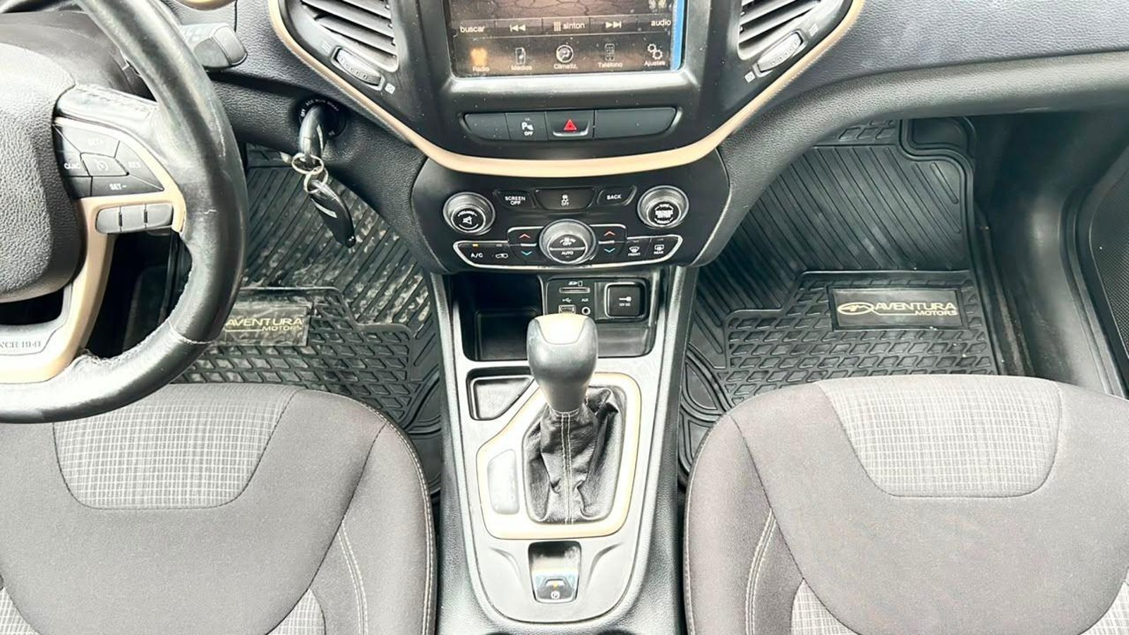Jeep Cherokee 2016 - Imagen 17 de 20