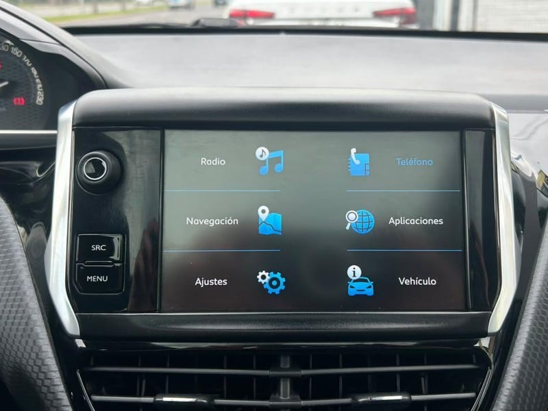 Peugeot 2008 2018 - Imagen 13 de 20