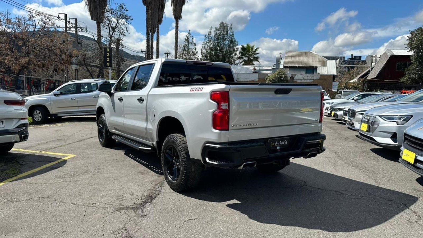 Chevrolet SILVERADO 5.3L DOBLE CAB 4P AT 2021 - Imagen 5 de 20